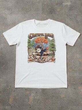 Grateful Dead Banjo Skeleton Nature Graphic T-Shirt Vintage Rock Band Tee Unisex